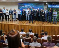 O Governador Carlos Massa Ratinho Junior lança nesta sexta-feira (17/01) o  projeto de transformação de subprodutos da agropecuária e da agroindústria em energias renováveis, no Biopark em Toledo. Serão implantadas uma usina de biometano (combustível veicular) e duas de geração de energia elétrica, a partir de dejetos suínos. Toledo, 17/01/2020 -  Foto: Geraldo Bubniak/AEN