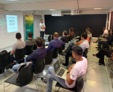 O BRDE Labs promove workshop sobre inovação no agronegócio, e dentro do escopo do Programa aconteceu na quarta-feira (15) o evento “Desafios de Inovação no Agronegócio”. Foram apresentados os principais desafios do agronegócio e as tendências do setor para os representantes das cooperativas participantes, como Cocamar, Copacol e Coopavel.  Foto: BRDE