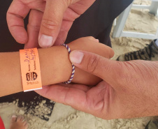 A Polícia Civil trabalha intensamente para prevenir o desaparecimento de crianças e adolescentes nesta época do ano, no litoral do Paraná. Desde o início das ações preventivas até o momento, não houve nenhum registro de Boletim de Ocorrência (BO) referente a criança desaparecida na região.Foto: Polícia Civil