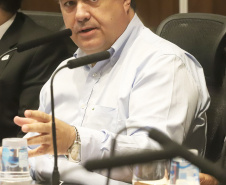 O governador Carlos Massa Ratinho Junior participa da reunião do secretariado. N/F: secretário de Saúde, Beto Preto.
Curitiba, 21-01-20.
Foto: Arnaldo Alves / AEN.


