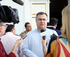 O governador Carlos Massa Ratinho Junior participa da reunião do secretariado. N/F: secretário de Saúde, Beto Preto.
Curitiba, 21-01-20.
Foto: Arnaldo Alves / AEN.


