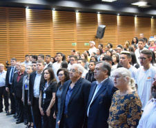 A importância do envolvimento da população na eliminação dos criadouros do mosquito da dengue foi um dos temas da palestra do secretário de Estado da Saúde, Beto Preto, nesta terça-feira (21), na sede do Senac, em Curitiba. Foto: Américo Antonio/SESA