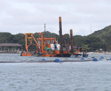 Ilha do Mel - Dragagem na ilha.Paranaguá, 10-01-20.Foto: Arnaldo Alves / AEN.