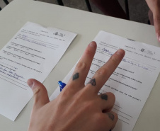 Em janeiro, durante o período de férias escolares, os adolescentes que cumprem medidas socioeducativa no Paraná têm a oportunidade de participar dos cursos de qualificação profissional do Centro de Integração Empresa Escola (Ciee-PR).  Foto:SEJUF