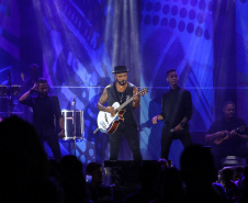 Show de Alexandre Pires em Matinhos nesta sexta-feira (24). O show é gratuitos e faz parte da programação cultural do Verão Maior e são promovidos pelo Governo do Estado em parceria com a Renault do Brasil.    Matinhos, 24/01/2020 -  Foto: Geraldo Bubniak/AEN
