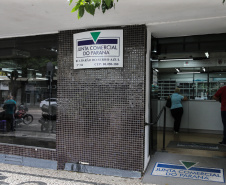 A Junta Comercial do Paraná deu um grande salto no ano passado. Depois de começar 2019 com 2,5 mil processos acumulados e na última posição entre os estados no tempo levado para a abertura de empresas, a autarquia terminou o ano como uma das mais eficientes do Brasil.Foto: Geraldo Bubniak/AEN