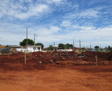 As obras de implantação de mais um reservatório de água para Cascavel tiveram início na primeira quinzena de janeiro. A nova unidade terá capacidade para armazenar 2 milhões de litros de água e vai beneficiar diretamente aos moradores na região Norte da cidade. Com esse empreendimento, a Sanepar amplia em 200% a capacidade de reservação dos bairros que integram a região.  -  Cascavel, 29/01/2020  - Foto: Divulgação Sanepar