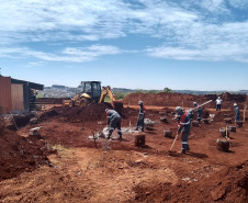 As obras de implantação de mais um reservatório de água para Cascavel tiveram início na primeira quinzena de janeiro. A nova unidade terá capacidade para armazenar 2 milhões de litros de água e vai beneficiar diretamente aos moradores na região Norte da cidade. Com esse empreendimento, a Sanepar amplia em 200% a capacidade de reservação dos bairros que integram a região.  -  Cascavel, 29/01/2020  - Foto: Divulgação Sanepar