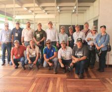 O secretário estadual da Agricultura e do Abastecimento, Norberto Ortigara, participou nesta quarta-feira (29), em Cambé, do 19º BelaSafra 2020, evento da Belagrícola que está apresentando as últimas tecnologias para maximizar a produtividade no campo. O diretor-presidente da Agência de Defesa Agropecuária do Paraná (Adapar), Otamir Cesar Martins, e o deputado estadual Tiago Amaral, também estiveram no evento. Foto: SEAB