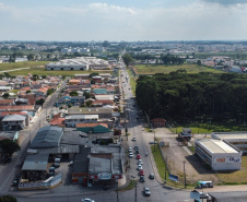 O Governador Carlos Massa Ratinho Junior entrega a ordem de serviço para as obras de duplicação do trecho Norte da Avenida Rui Barbosa, um dos principais eixos viários de São José dos Pinhais, na Região Metropolitana de Curitiba.  São José dos Pinhais, 29/01/2020 - Foto: Geraldo Bubniak/AEN