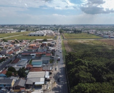 O Governador Carlos Massa Ratinho Junior entrega a ordem de serviço para as obras de duplicação do trecho Norte da Avenida Rui Barbosa, um dos principais eixos viários de São José dos Pinhais, na Região Metropolitana de Curitiba.  São José dos Pinhais, 29/01/2020 - Foto: Geraldo Bubniak/AEN