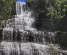 A primeira disputa dos Jogos de Aventura e Natureza em 2020 acontece na região das grandes cachoeiras de Prudentópolis, no centro-sul do Paraná, em Guarapuava e Turvo, na região central. Foto: José Fernando Ogura/AEN
