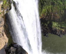 A primeira disputa dos Jogos de Aventura e Natureza em 2020 acontece na região das grandes cachoeiras de Prudentópolis, no centro-sul do Paraná, em Guarapuava e Turvo, na região central. Foto: José Fernando Ogura/AEN