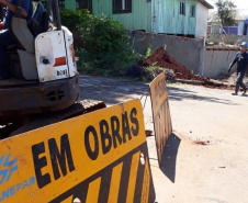 A ampliação do sistema de coleta de esgoto em Cascavel não para. A Sanepar implantou no ano passado 26,5 km de redes coletoras em diversas regiões da cidade e fez melhorias operacionais no sistema. Essa expansão possibilitou a interligação de mais 2.716 imóveis ao sistema de coleta e tratamento do esgoto. Foto:Sanepar