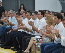 O governador Carlos Massa Ratinho Junior inaugurou nesta sexta-feira (31) a primeira escola técnica de operação florestal do Brasil, em Ortigueira, nos Campos Gerais. O Centro Estadual de Educação Profissional Florestal e Agrícola é fruto de uma parceria entre o Governo do Estado, a Klabin e a prefeitura. O investimento total foi de R$ 35 milhões, sendo R$ 12 milhões repassados pela Secretaria da Educação e do Esporte. Foto: José Fernando Ogura/AEN