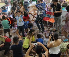 A programação cultural para o mês de fevereiro. As atividades incluem exposições, oficinas, sessões de cinema e contação de histórias, além de mais uma edição do Baile de Carnaval da Seção Infantil
Foto: BPP