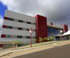 Todas essas unidades ofertam atendimento pelo SUS. Nesta terça-feira (4), no Dia Mundial do Câncer, a Secretaria de Estado da Saúde alerta sobre a responsabilidade do Estado e de cada um na prevenção da doença. No ano passado foram 27.654 casos diagnosticados pelo SUS no Paraná.
Foto: Arnaldo Alves/AEN