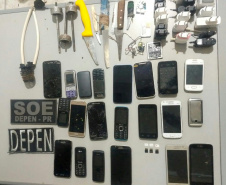 A regional de Maringá do Departamento Penitenciário do Paraná (Depen) divulgou, na tarde desta segunda-feira (03/02), o balanço das operações, prisões e apreensões realizadas nas 42 unidades penais subordinadas à coordenação da região noroeste em todo o ano de 2019. Foto: DEPEN