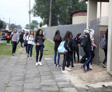 Volta às aulas Colegio Estadual São Paulo Apóstolo.Uberaba. FOTO: ARI DIAS/AEN