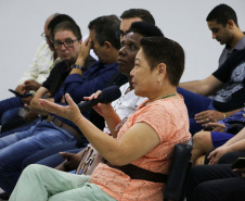 O evento, promovido pela Escola de Liderança do Paraná, reuniu mais de 160 pessoas, entre prefeitos, secretários municipais, vereadores e representantes de diversas entidades e associações, na Associação Comercial e Empresarial de Goioerê.
Foto: SEPL