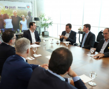 A empresa de medicamentos Prati-Donaduzzi confirmou nesta quarta-feira (5), em evento com o governador Carlos Massa Ratinho Junior, no Palácio Iguaçu, investimentos de R$ 650 milhões nos próximos três anos na ampliação da sua planta em Toledo, no Oeste do Paraná.   -  Curitiba, 05/02/2020  -  Foto: José Fernando Ogura/AEN