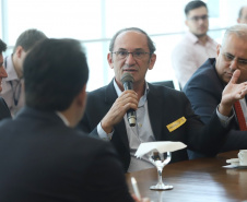 A empresa de medicamentos Prati-Donaduzzi confirmou nesta quarta-feira (5), em evento com o governador Carlos Massa Ratinho Junior, no Palácio Iguaçu, investimentos de R$ 650 milhões nos próximos três anos na ampliação da sua planta em Toledo, no Oeste do Paraná.   -  Curitiba, 05/02/2020  -  Foto: José Fernando Ogura/AEN