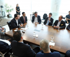 A empresa de medicamentos Prati-Donaduzzi confirmou nesta quarta-feira (5), em evento com o governador Carlos Massa Ratinho Junior, no Palácio Iguaçu, investimentos de R$ 650 milhões nos próximos três anos na ampliação da sua planta em Toledo, no Oeste do Paraná.   -  Curitiba, 05/02/2020  -  Foto: José Fernando Ogura/AEN