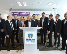 A empresa de medicamentos Prati-Donaduzzi confirmou nesta quarta-feira (5), em evento com o governador Carlos Massa Ratinho Junior, no Palácio Iguaçu, investimentos de R$ 650 milhões nos próximos três anos na ampliação da sua planta em Toledo, no Oeste do Paraná.   -  Curitiba, 05/02/2020  -  Foto: José Fernando Ogura/AEN