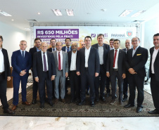 A empresa de medicamentos Prati-Donaduzzi confirmou nesta quarta-feira (5), em evento com o governador Carlos Massa Ratinho Junior, no Palácio Iguaçu, investimentos de R$ 650 milhões nos próximos três anos na ampliação da sua planta em Toledo, no Oeste do Paraná.   -  Curitiba, 05/02/2020  -  Foto: José Fernando Ogura/AEN