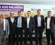 A empresa de medicamentos Prati-Donaduzzi confirmou nesta quarta-feira (5), em evento com o governador Carlos Massa Ratinho Junior, no Palácio Iguaçu, investimentos de R$ 650 milhões nos próximos três anos na ampliação da sua planta em Toledo, no Oeste do Paraná.   -  Curitiba, 05/02/2020  -  Foto: José Fernando Ogura/AEN