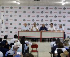 O governador Carlos Massa Ratinho Junior participa nesta quarta-feira (05) do Show Rural Coopavel, em Cascavel, no Oeste do Paraná. Às 15 horas, Ratinho Junior recebeu a imprensa para entrevista coletiva. O encontro será na estruturação de administração do evento. Em seguida, o governador visitará os estandes da feira.
Foto Gilson Abreu/Aen
