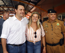 O governador Carlos Massa Ratinho Junior participa nesta quarta-feira (05) do Show Rural Coopavel, em Cascavel, no Oeste do Paraná. Às 15 horas, Ratinho Junior recebeu a imprensa para entrevista coletiva. O encontro será na estruturação de administração do evento. Em seguida, o governador visitará os estandes da feira.
Foto Gilson Abreu/Aen
