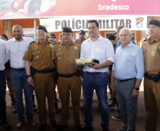 O governador Carlos Massa Ratinho Junior participa nesta quarta-feira (05) do Show Rural Coopavel, em Cascavel, no Oeste do Paraná. Às 15 horas, Ratinho Junior recebeu a imprensa para entrevista coletiva. O encontro será na estruturação de administração do evento. Em seguida, o governador visitará os estandes da feira.
Foto Gilson Abreu/Aen
