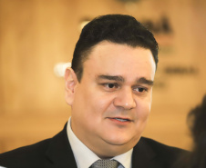 A Escola Fazendária (Efaz) da Secretaria da Fazenda do Paraná realiza o Seminário Gestão de Riscos: Desafios e Oportunidades no Setor Público, em parceria com a Procuradoria-Geral do Paraná. N/F: Controlador-Geral do Paraná, Raul Siqueira
Curitiba, 05-02-20.
Foto: Arnaldo Alves / AEN.
