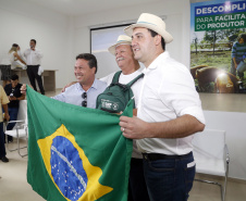 Com o Descomplica Rural, a maioria dos processos sai do papel e migra para o Sistema de Gestão Ambiental. Algumas licenças serão emitidas automaticamente.
Foto Gilson Abreu/AEN