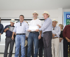 Com o Descomplica Rural, a maioria dos processos sai do papel e migra para o Sistema de Gestão Ambiental. Algumas licenças serão emitidas automaticamente.
Foto Gilson Abreu/AEN