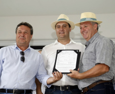 Com o Descomplica Rural, a maioria dos processos sai do papel e migra para o Sistema de Gestão Ambiental. Algumas licenças serão emitidas automaticamente.
Foto Gilson Abreu/AEN