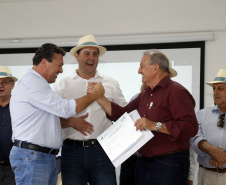 Com o Descomplica Rural, a maioria dos processos sai do papel e migra para o Sistema de Gestão Ambiental. Algumas licenças serão emitidas automaticamente.
Foto Gilson Abreu/AEN