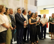 A Biblioteca Pública do Paraná (BPP) recebe nesta terça-feira (06) a mais moderna tecnologia de visão artificial do mundo, que beneficiará cegos e pessoas com visão reduzida