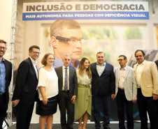 A Biblioteca Pública do Paraná (BPP) recebe nesta terça-feira (06) a mais moderna tecnologia de visão artificial do mundo, que beneficiará cegos e pessoas com visão reduzida
