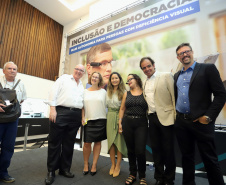 A Biblioteca Pública do Paraná (BPP) recebe nesta terça-feira (06) a mais moderna tecnologia de visão artificial do mundo, que beneficiará cegos e pessoas com visão reduzida
