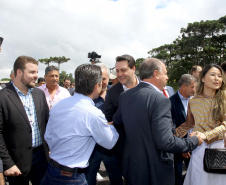 A Rede de Proteção Social e Especial Básica do Paraná ganhou reforço nesta sexta-feira (07), com o repasse de 222 carros e 15 micro-ônibus para 167 municípios do Estado