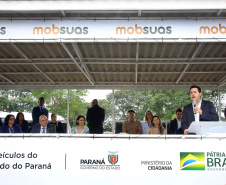 A Rede de Proteção Social e Especial Básica do Paraná ganhou reforço nesta sexta-feira (07), com o repasse de 222 carros e 15 micro-ônibus para 167 municípios do Estado