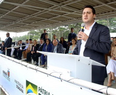 A Rede de Proteção Social e Especial Básica do Paraná ganhou reforço nesta sexta-feira (07), com o repasse de 222 carros e 15 micro-ônibus para 167 municípios do Estado