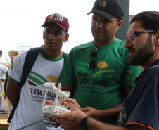 A Universidade Estadual do Oeste do Paraná (Unioeste) lançou o protótipo de um veículo aéreo não tripulado (Vant) para pulverização agrícola, com maiores autonomia de voo e eficiência de aplicação de agroquímicos nas propriedades rurais.  -  Cascavel, 07/02/2020  -  Foto: Divulgação Unioeste