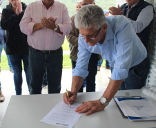 O Governo do Estado inaugurou nesta terça-feira (11) em Campina Grande do Sul, na Região Metropolitana de Curitiba, o novo Posto de Fiscalização de Trânsito Agropecuário, da Agência de Defesa Agropecuária do Paraná (Adapar). Também foi assinado um termo que determina a cessão do posto do Fundepec para a Adapar.  - Campina Grande do Sul, 11/02/2020  -  Foto: Gisele Barão/SEAB