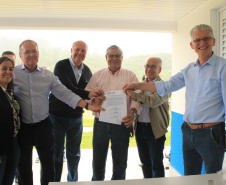 O Governo do Estado inaugurou nesta terça-feira (11) em Campina Grande do Sul, na Região Metropolitana de Curitiba, o novo Posto de Fiscalização de Trânsito Agropecuário, da Agência de Defesa Agropecuária do Paraná (Adapar). Também foi assinado um termo que determina a cessão do posto do Fundepec para a Adapar.  - Campina Grande do Sul, 11/02/2020  -  Foto: Gisele Barão/SEAB