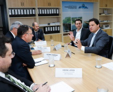 TRANSPORTE TERRESTRE  -  Governador Carlos Massa Ratinho Junior durante reunião com o Secretário Nacional de Transporte Terrestre, Marcelo da Costa, nesta terça-feira (11).  -  Brasília, 11/02/2020  -  Foto: Rodrigo Félix Leal/AEN