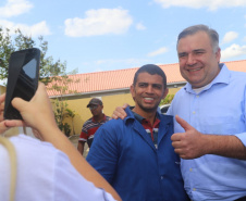 As Carretas do Conhecimento qualificaram mais 44 trabalhadores paranaenses para o mercado de trabalho ? desta vez na Cidade Industrial de Curitiba (CIC).  O secretário da Justiça, Família e Trabalho do Governo do Paraná, Ney Leprevost, certificou os formandos do curso de Manutenção de Motocicletas nesta quarta-feira (12/02), na Paróquia Santa Edwiges, em Curitiba.  -  Curitiba, 13/02/2020  -  Foto: Divulgação SEJUF