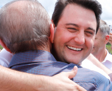 Governador Carlos Massa Ratinho Junior entrega a nova sede do Colégio Estadual Bandeirantes, em Campina Grande do Sul e libera recursos para pavimentação de ruas da cidade - Campina Grande do Sul, 13/02/2020 - Foto:  Rodrigo Félix Leal/AEN
